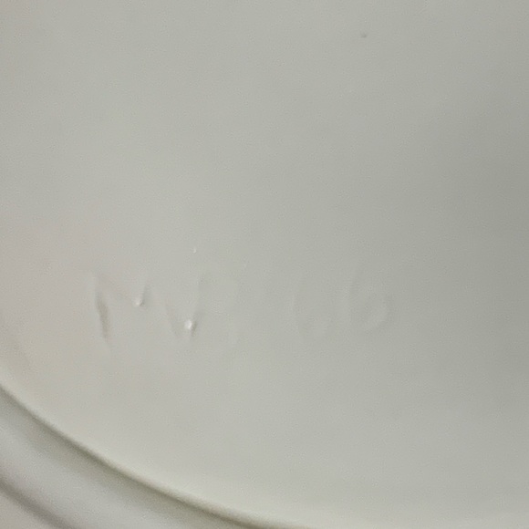 VTG Spring Pastel Floral Lace Handmade 10.5" Textured Plate Signed - Picture 7 of 9